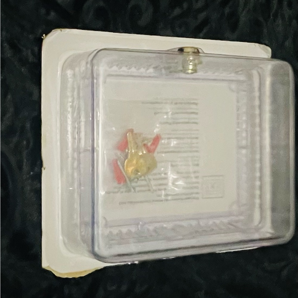 Honeywell thermostat cover with keys